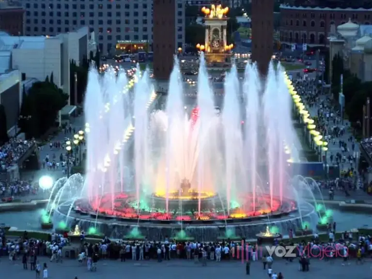 Fuente Montjuic Barcelona