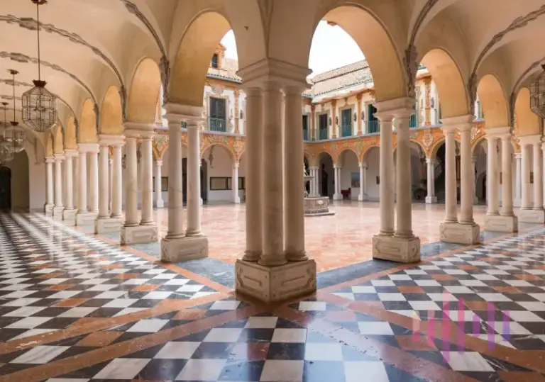 Interior del Palacio de la Merced